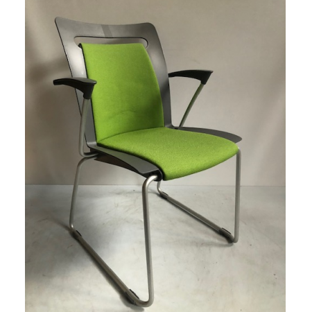 Kembo Opus Chair