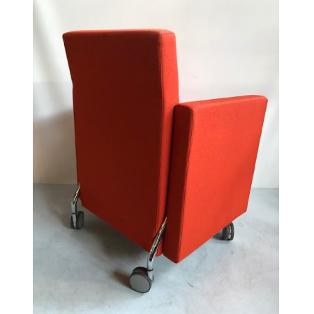Projectinrichter verrijdbare fauteuil Projectinrichter verrijdbare fauteuil