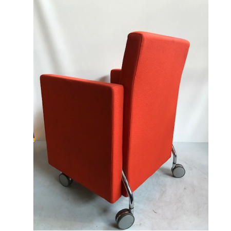 Projectinrichter verrijdbare fauteuil Projectinrichter verrijdbare fauteuil