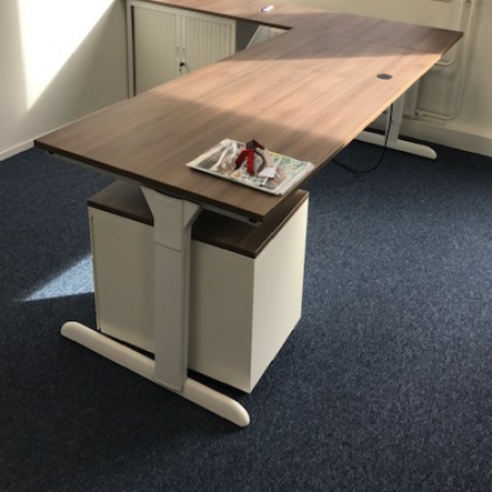Ahrend hoekbureau Ahrend hoekbureau