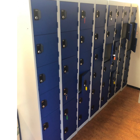 Overtoom/Manutan lockerkast Overtoom/Manutan lockerkast
