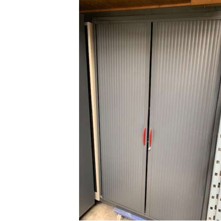 Steelcase roldeurkast/archiefkast Steelcase roldeurkast/archiefkast