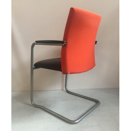 Comforto sledestoel rood/zwart Comforto sledestoel rood/zwart