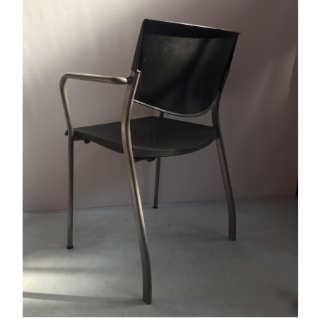 Ahrend kunststofstoel zwart Ahrend kunststofstoel zwart