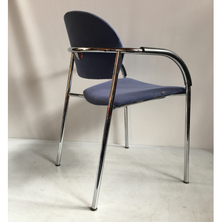 Thonet conferentiestoel blauw Thonet conferentiestoel blauw