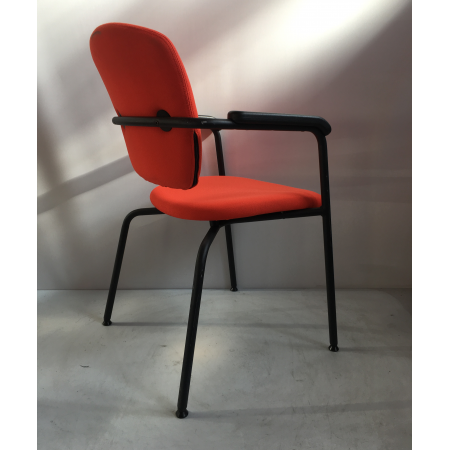 Grahl vergaderstoel rood Grahl vergaderstoel rood
