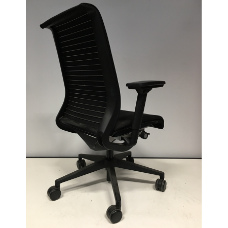 Steelcase Think bureaustoel zwart Steelcase Think bureaustoel zwart