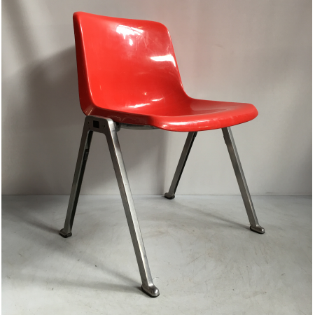 S&H wachtkamerstoel rood S&H wachtkamerstoel rood