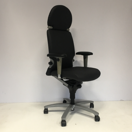 Comforto 77 zwart met hoofdsteun Comforto 77 zwart met hoofdsteun