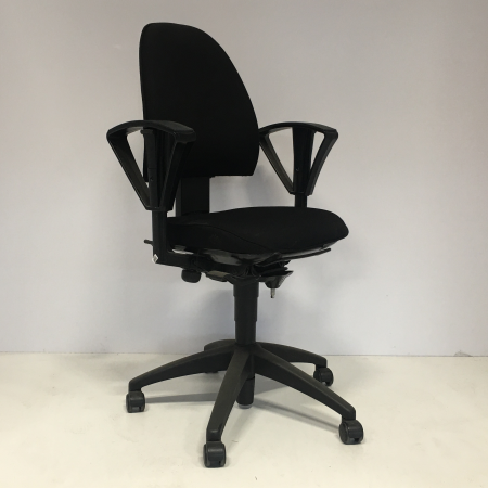 Kinnarps 6000 zwart Kinnarps 6000 zwart