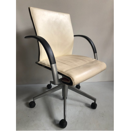 Ahrend 350 verrijdbare vergaderstoel Ahrend 350 verrijdbare vergaderstoel