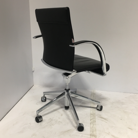 Ahrend 350 zwart leer Ahrend 350 zwart leer