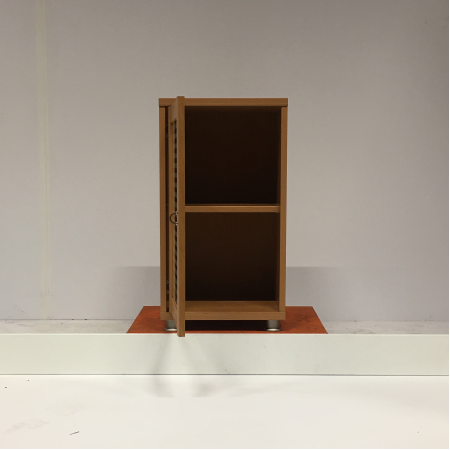 Vitrine kast hout Vitrine kast hout