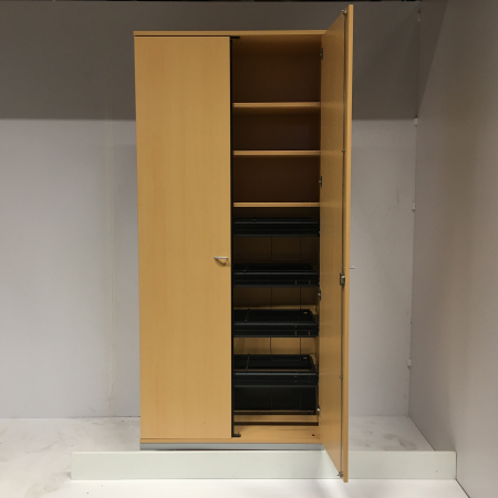 Steelcase tweedeurskast hout Steelcase tweedeurskast hout