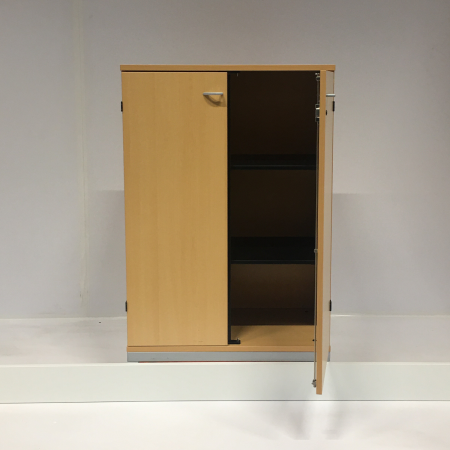 Steelcase tweedeurskast lichthout Steelcase tweedeurskast lichthout