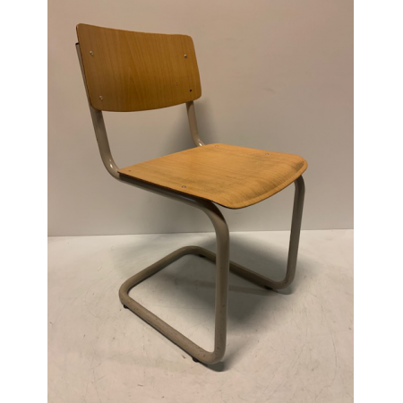 Galvanitas vintage schoolstoel met sledeframe Galvanitas vintage schoolstoel met sledeframe