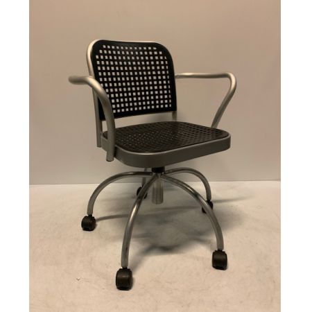 Depadova Silver Swifel Chair Depadova Silver Swifel Chair