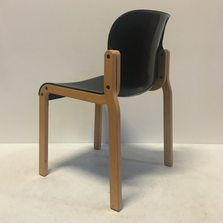Kembo Holland wachtkamerstoel zwart/hout Kembo Holland wachtkamerstoel zwart/hout
