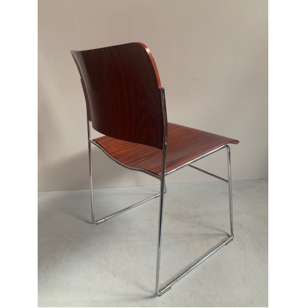Howe 40/4 designstoel Howe 40/4 designstoel