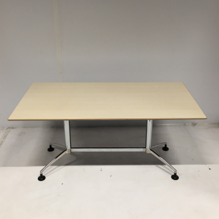 Car vergadertafel esdoorn Car vergadertafel esdoorn