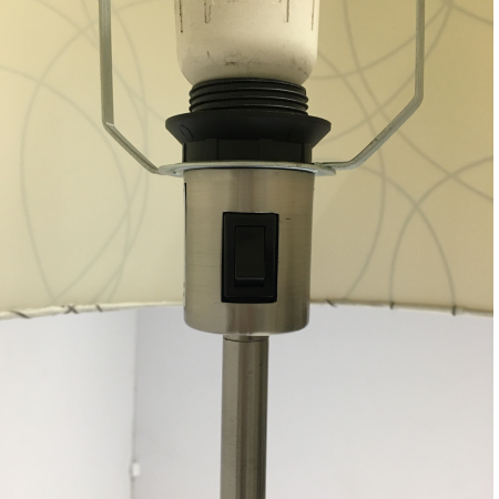 Lamp met creme kap Lamp met creme kap