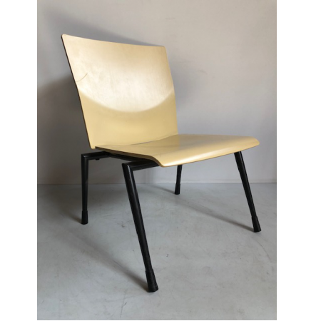 Ahrend blank houten bezoekersstoel Ahrend blank houten bezoekersstoel