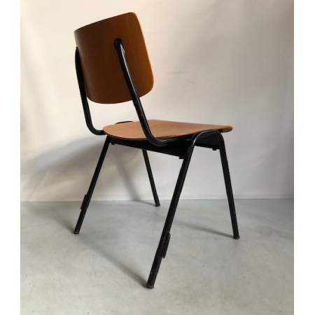 Industriele houten stoel Industriele houten stoel