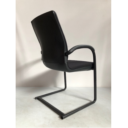 AHrend 230 vergaderstoel zwart