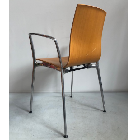 Akaba Gorka design stoel Akaba Gorka design stoel