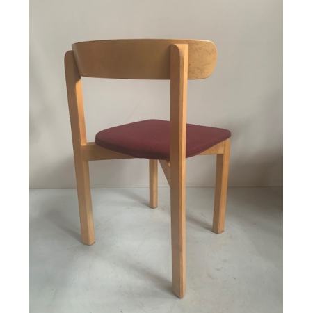 Crest Chair eetkamerstoel Crest Chair eetkamerstoel