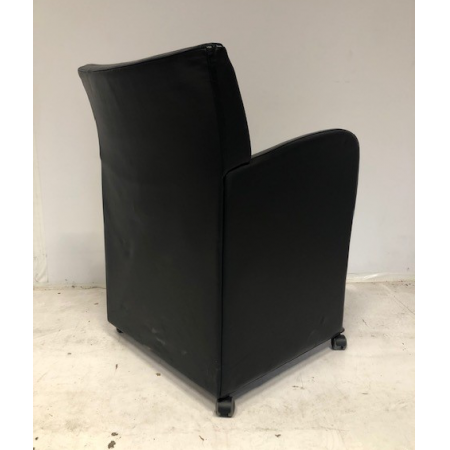 Kinnarps Remus lederen fauteuil Kinnarps Remus lederen fauteuil