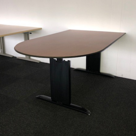 Lensvelt Compass halfronde vergadertafel Lensvelt Compass halfronde vergadertafel