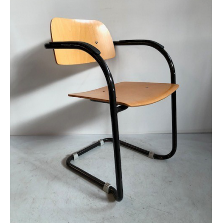 Lande houten sledestoel Lande houten sledestoel