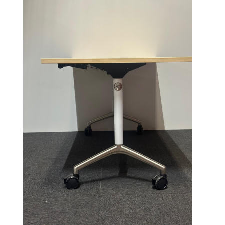 Wilkhahn verrijdbare klaptafel – 160x80 cm (ahorn/maple blad)