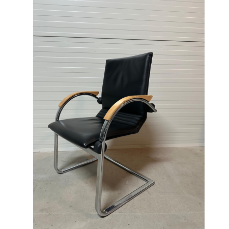 Ahrend Aura slede vergaderstoel - leer