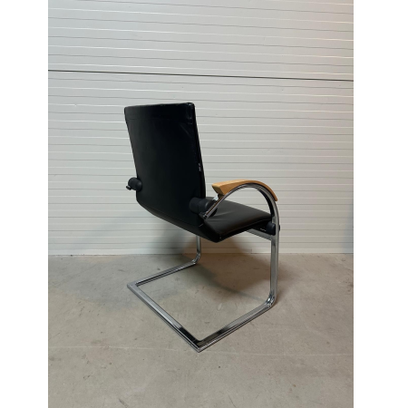 Ahrend Aura slede vergaderstoel - leer